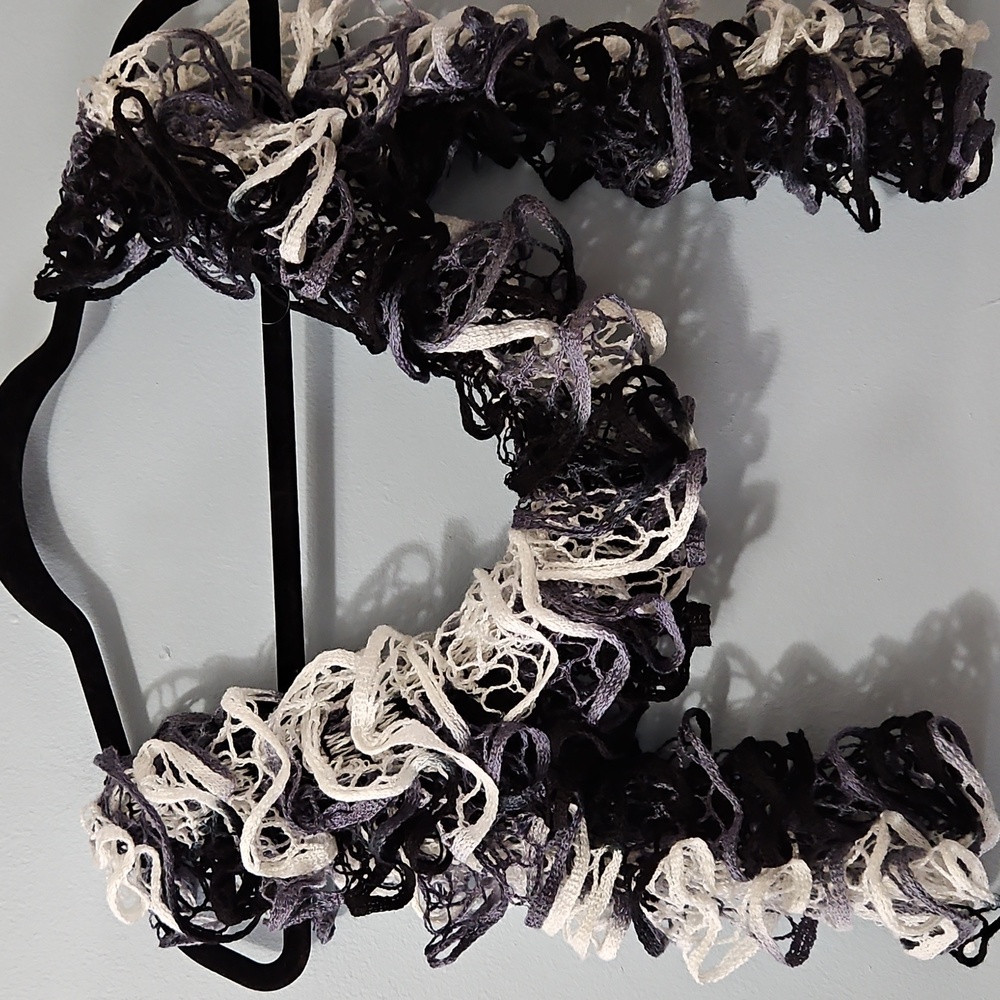 Handmade Elegant Black and White Long Ruffled Scarf 6x55